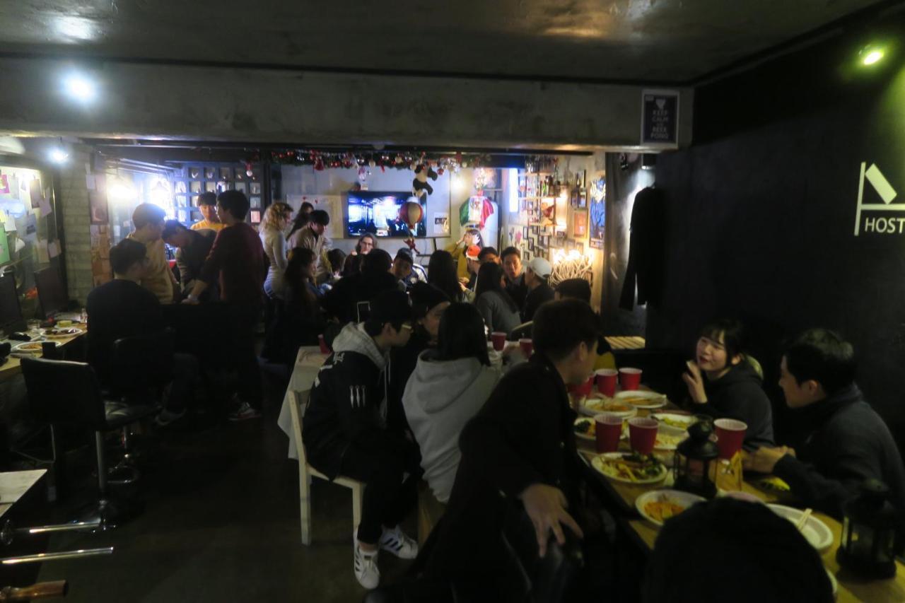 Inno Guesthouse & Bar Hongdae Сеул Экстерьер фото